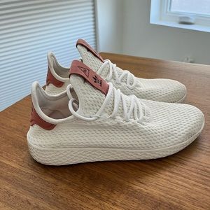 Adidas x Pharrell Williams Sneakers